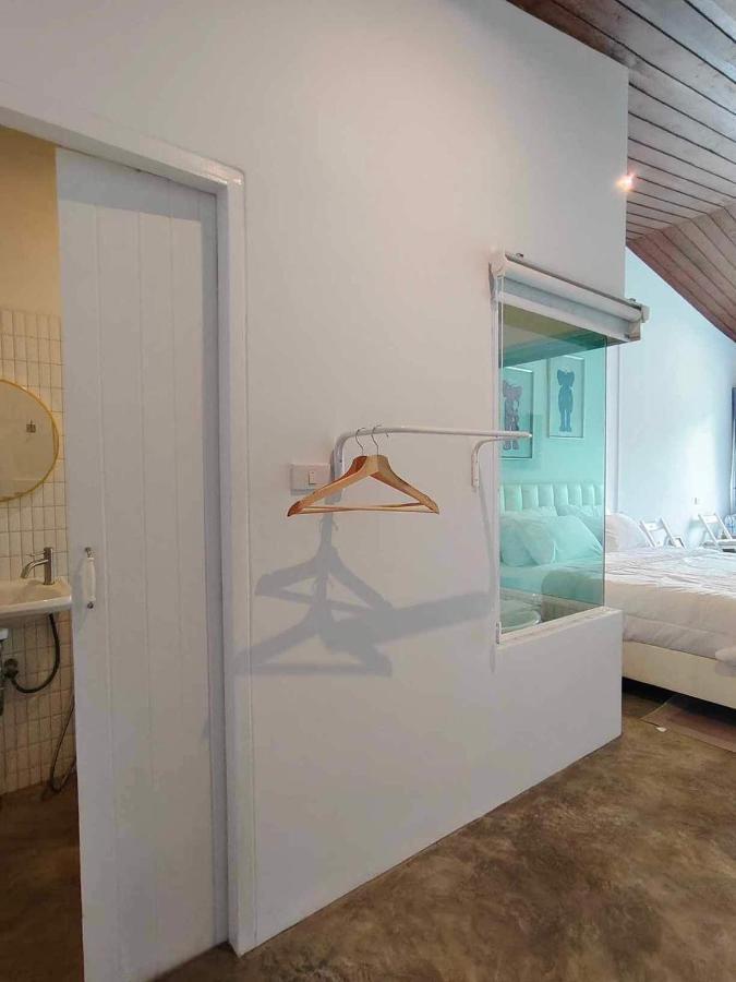 Mr Black & Ms White -Self Check In Accommodation Bangkok Eksteriør billede