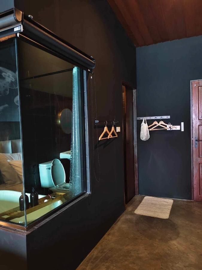 Mr Black & Ms White -Self Check In Accommodation Bangkok Eksteriør billede